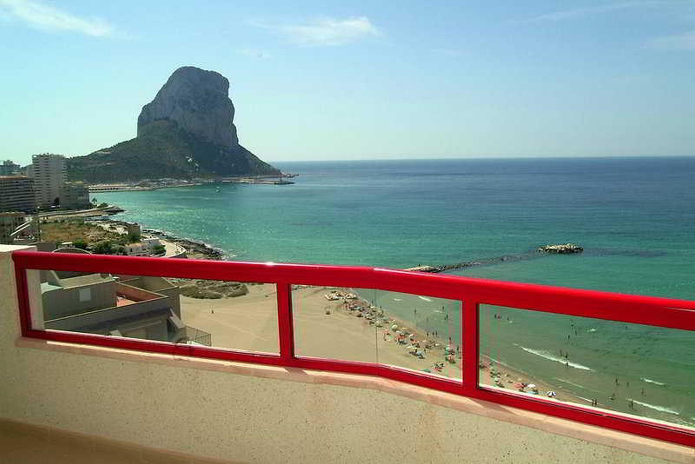 Apartamentos Amatista Unitursa Calp Extérieur photo