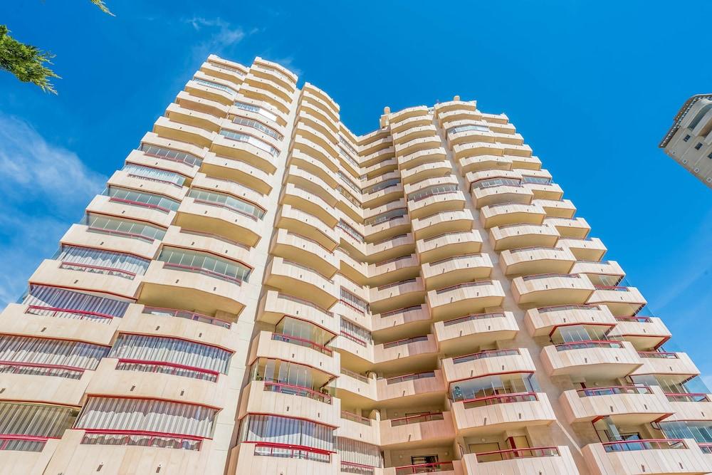 Apartamentos Amatista Unitursa Calp Extérieur photo