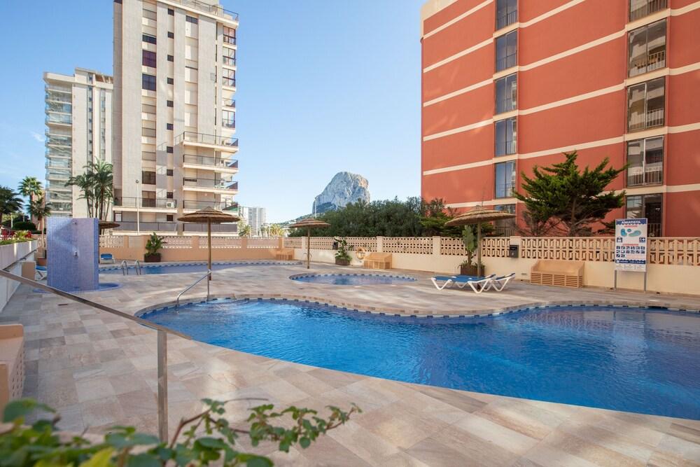 Apartamentos Amatista Unitursa Calp Extérieur photo