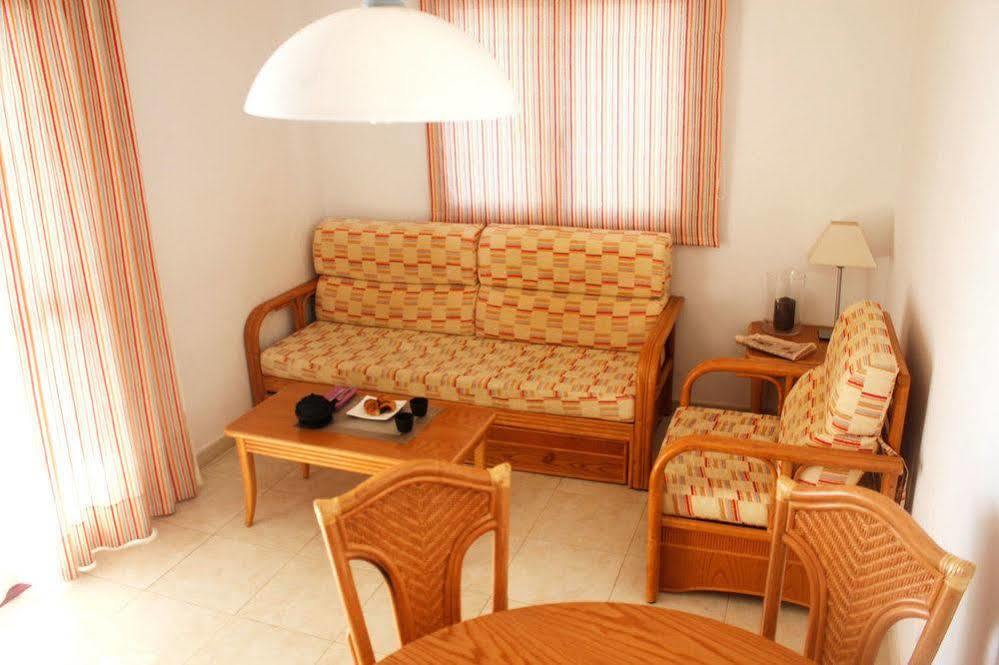 Apartamentos Amatista Unitursa Calp Extérieur photo