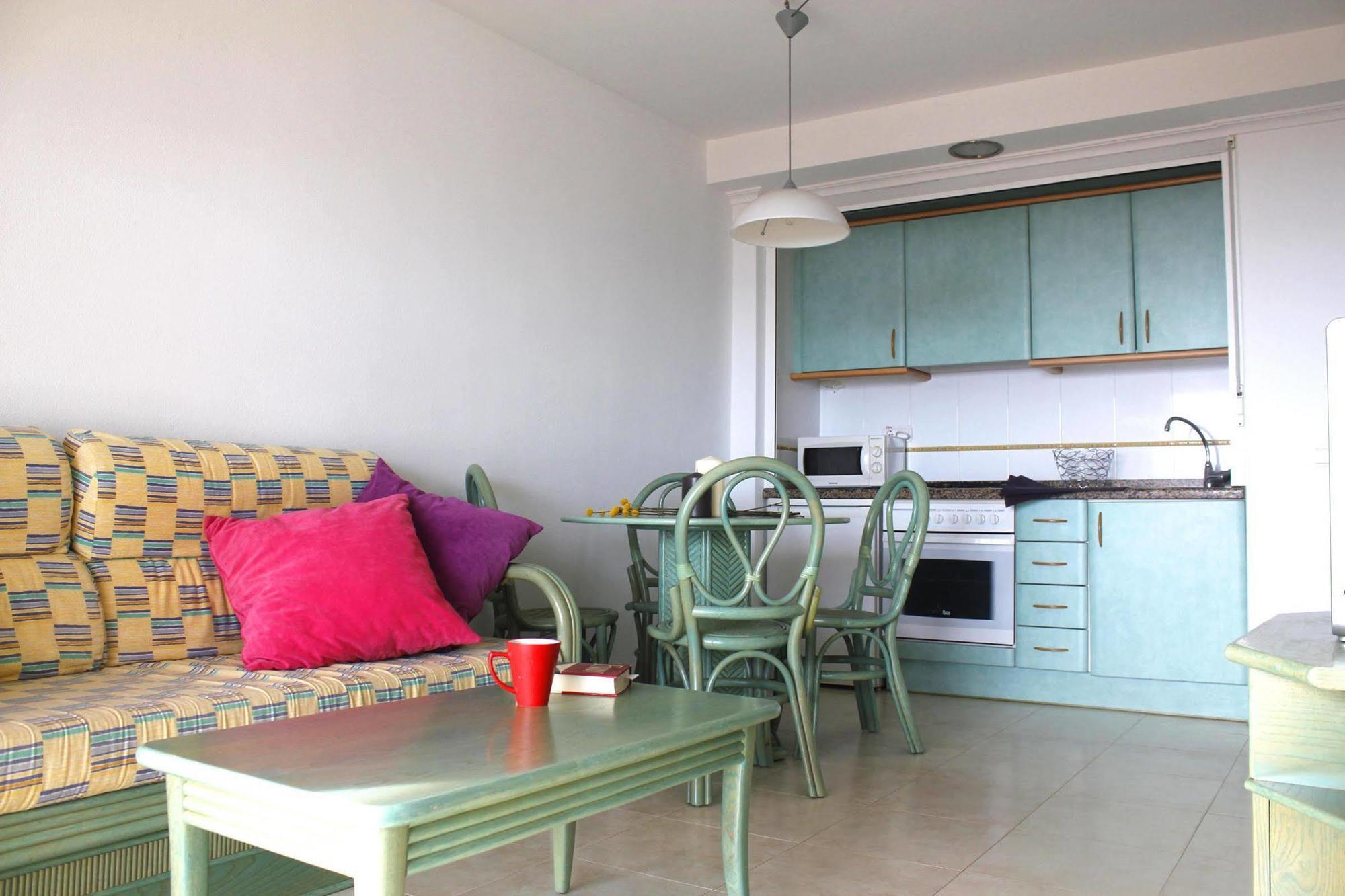 Apartamentos Amatista Unitursa Calp Extérieur photo