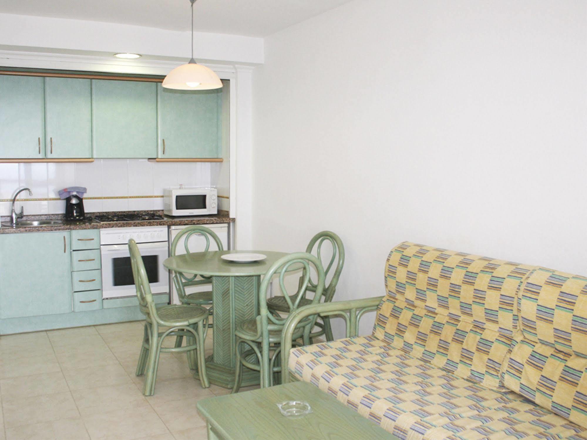 Apartamentos Amatista Unitursa Calp Extérieur photo